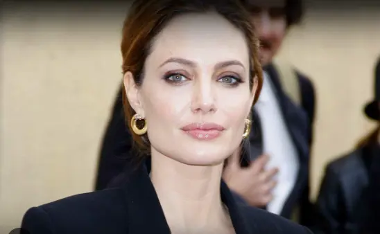 ANGELENA JOLIE